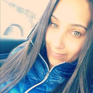 Meet your Posher, Kim